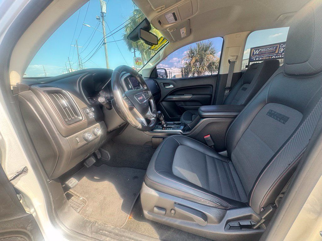 Used 2016 GMC Canyon SLE w/ All Terrain Package AWD/4WD image 7