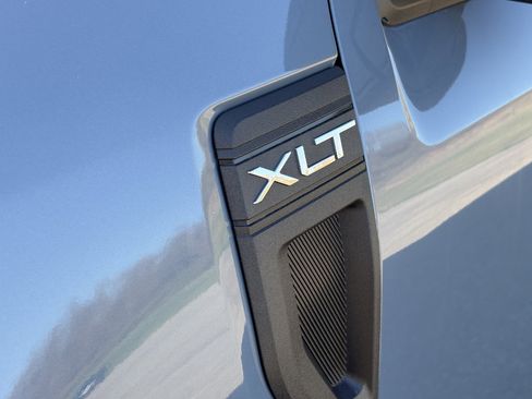 New 2026 Ford Maverick XLT AWD/4WD image 9