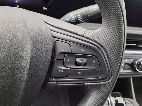 New 2026 Buick Envista Preferred image 11