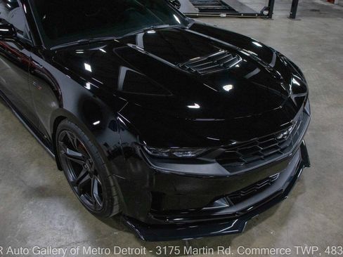 Used 2021 Chevrolet Camaro LT w/ RS Package RWD image 13