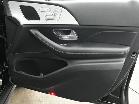 Used 2024 Mercedes-Benz GLE 450e 4MATIC image 20