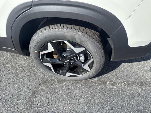 New 2026 Kia Seltos EX image 5