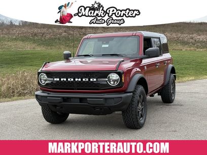 New 2025 Ford Bronco Big Bend w/ Black Appearance Package