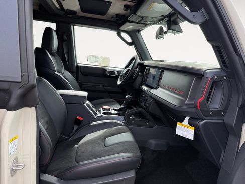 New 2026 Ford Bronco Raptor AWD/4WD image 19