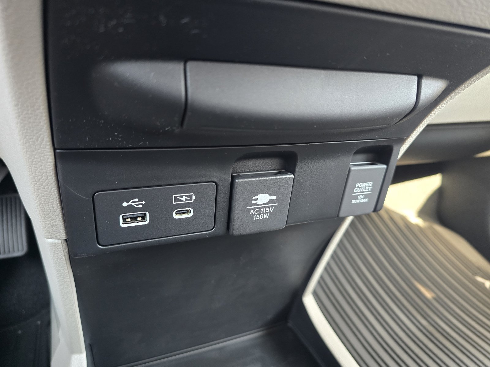 New 2027 Honda Odyssey Touring image 20