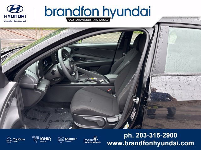 Certified 2026 Hyundai Elantra Sport w/ Cargo Package FWD image 21