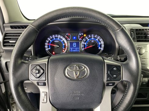 Used 2017 Toyota 4Runner SR5 image 19
