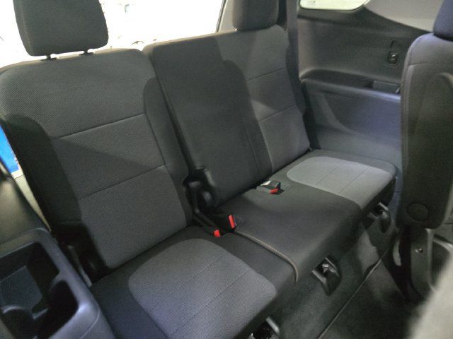 Used 2021 Chevrolet Traverse LT AWD/4WD image 12