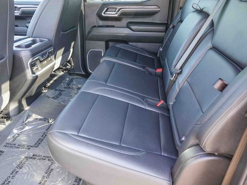 Used 2024 Chevrolet Silverado 1500 LTZ w/ Technology Package image 18