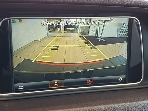 Used 2016 Mercedes-Benz E 400 Cabriolet image 19