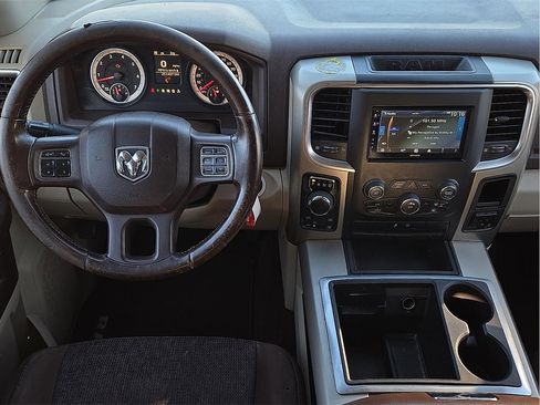 Used 2014 RAM 1500 Big Horn image 9