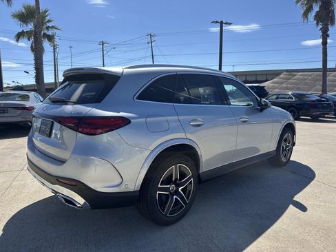 New 2026 Mercedes-Benz GLC 300 4MATIC image 4