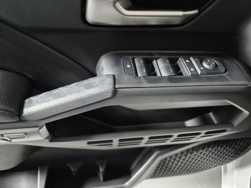 New 2025 Toyota Tacoma TRD Off-Road image 17