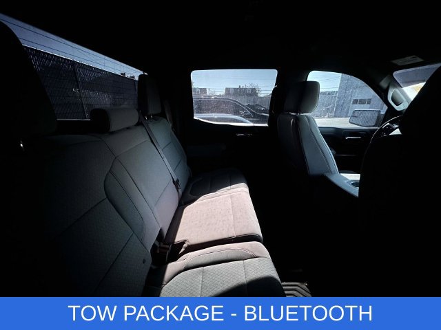 Used 2021 Chevrolet Silverado 1500 LT AWD/4WD image 3