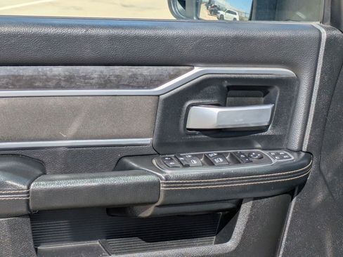 Used 2024 RAM 2500 Big Horn image 12