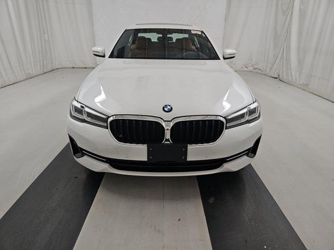 Used 2023 BMW 530i xDrive w/ Premium Package image 2