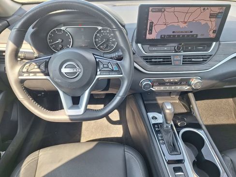 Certified 2025 Nissan Altima 2.5 SL image 22