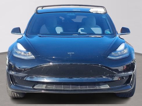 Used 2018 Tesla Model 3 Long Range image 2