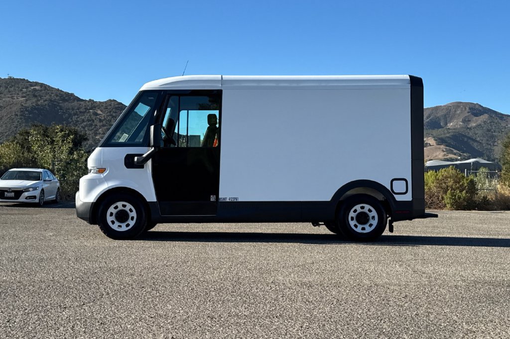 Used 2024 Chevrolet Brightdrop 400 w/ Battery Pack, Max Range AWD/4WD image 7