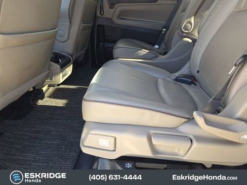 Used 2022 Honda Odyssey Elite image 32