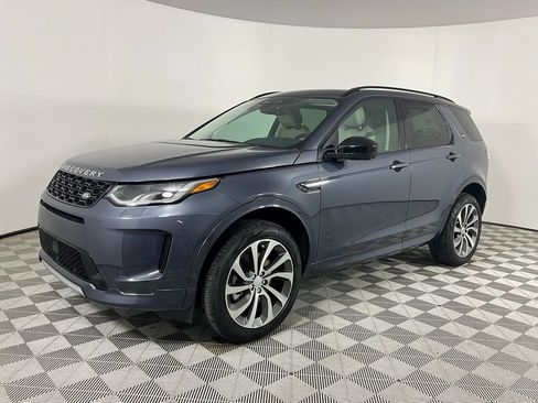 New 2025 Land Rover Discovery Sport S image 1