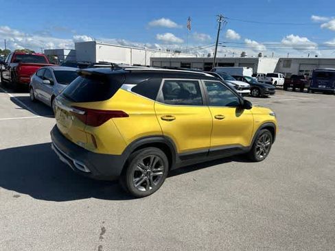 Used 2022 Kia Seltos S AWD/4WD image 21