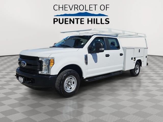 Used 2017 Ford F250 XL w/ Power Equipment Group RWD image 1