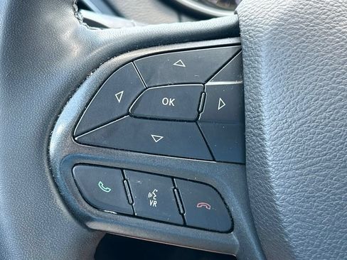 Used 2022 Jeep Cherokee Trailhawk w/ Sun, Sound & Nav Group AWD/4WD image 26