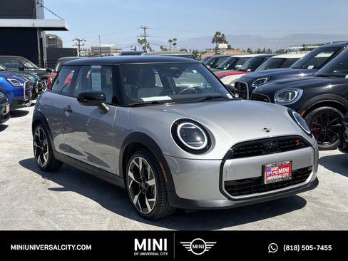 Used 2026 MINI Cooper S FWD image 1