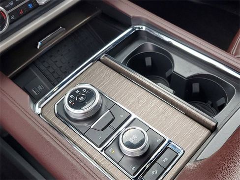 Certified 2023 Ford Expedition Limited image 22