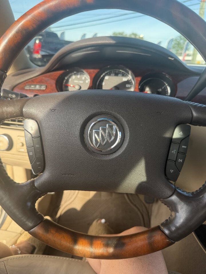 Used 2008 Buick Lucerne CXL w/ Ultra Confidence Package FWD image 7