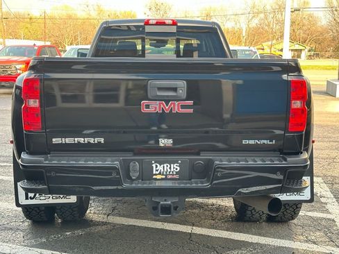 Used 2015 GMC Sierra 3500 Denali w/ Duramax Plus Package image 5