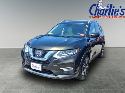 Used 2017 Nissan Rogue SL w/ SL Premium Package