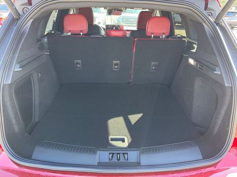 New 2026 Lincoln Corsair Reserve w/ Jet Appearance Package FWD image 11