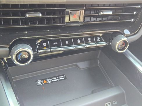 New 2026 Chevrolet Tahoe LT image 28