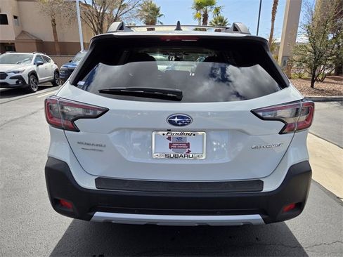 Used 2023 Subaru Outback Limited image 5