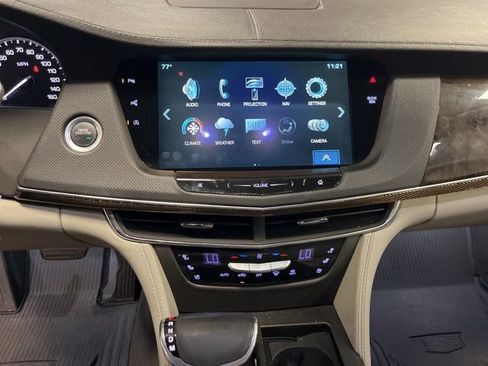 Used 2018 Cadillac CT6 Luxury image 25