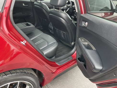 Used 2020 Kia Optima SE image 18