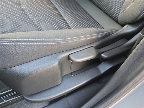 Certified 2024 GMC Terrain SLE image 14