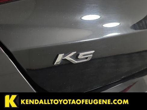 Used 2021 Kia K5 EX FWD image 11