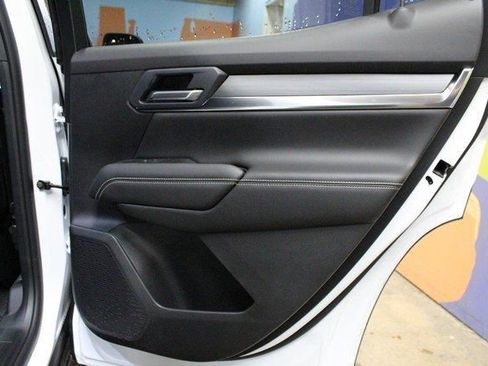 New 2026 GMC Terrain Elevation w/ Elevation Premium Package image 12