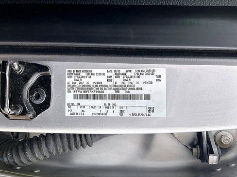 Used 2015 Ford F150 XLT w/ Equipment Group 301A Mid AWD/4WD image 18