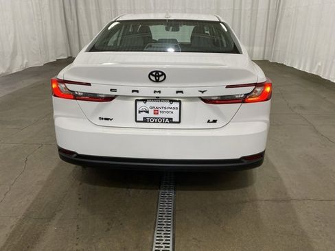 Certified 2025 Toyota Camry LE image 5