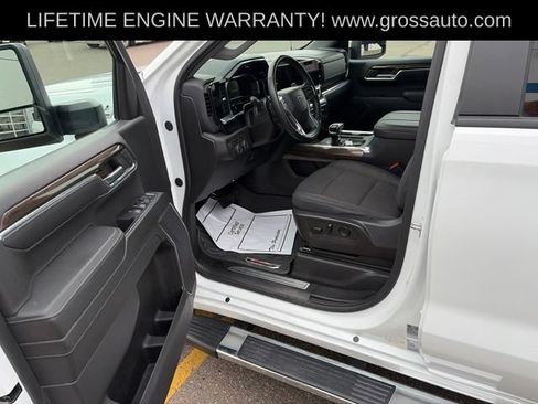 Used 2024 Chevrolet Silverado 1500 RST AWD/4WD image 13