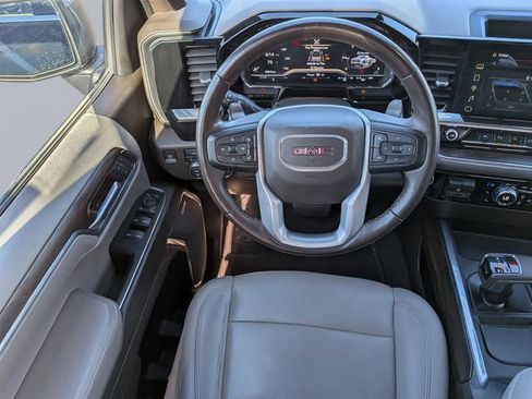 Used 2022 GMC Sierra 1500 SLT w/ SLT Premium Plus Package image 17