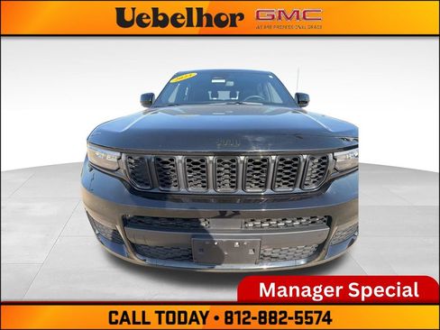 Used 2023 Jeep Grand Cherokee L Laredo AWD/4WD image 15