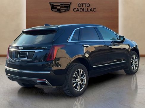Certified 2023 Cadillac XT5 Premium Luxury w/ LPO, Floor Liner Package image 5