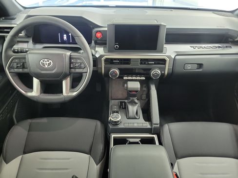 Used 2026 Toyota Tacoma TRD Off-Road AWD/4WD image 14