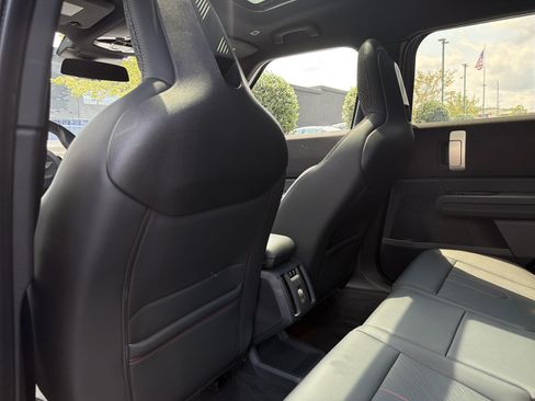 Used 2025 MINI Cooper Countryman John Cooper Works w/ Comfort Package Max AWD/4WD image 45