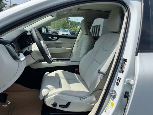 New 2026 Volvo XC60 T8 Ultra w/ Protection Package Premier AWD/4WD image 12